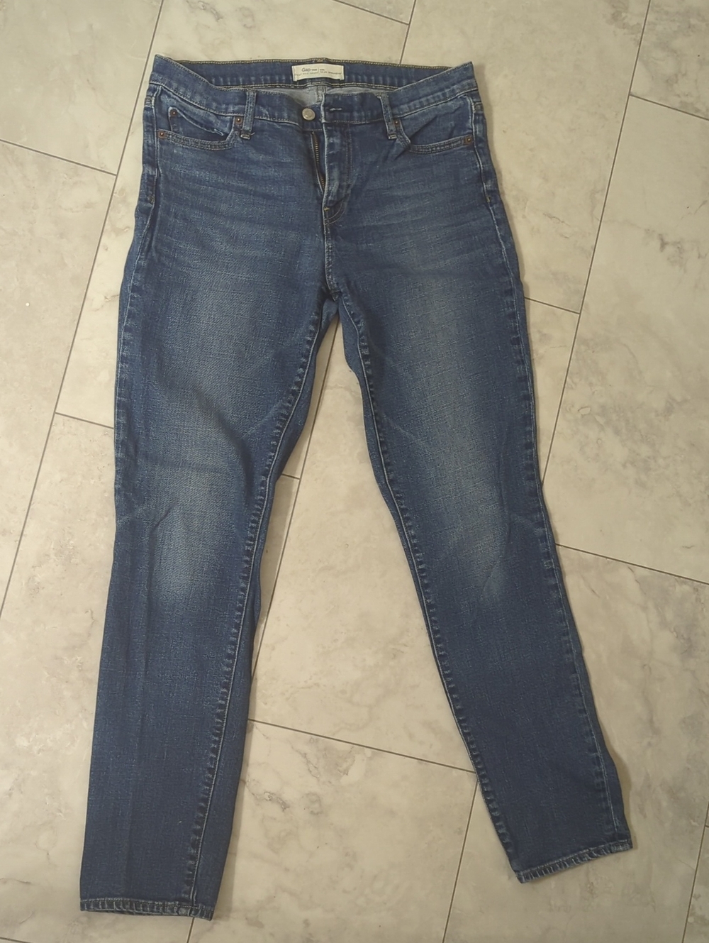 GAP Women's Dark Blue Straight Jeans